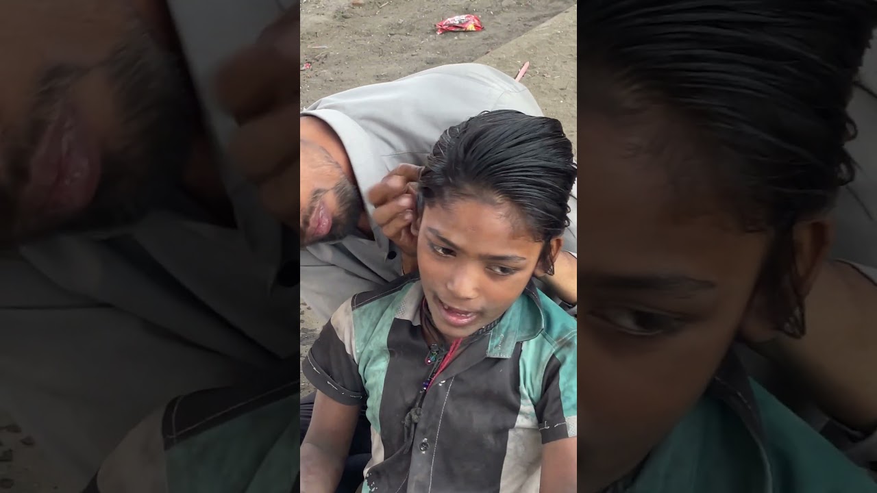 बच्चों के हाथ पग साफ़ करके पढ़ाया | #humanity #helping #respect #happy #trending #youtubeshorts #karm