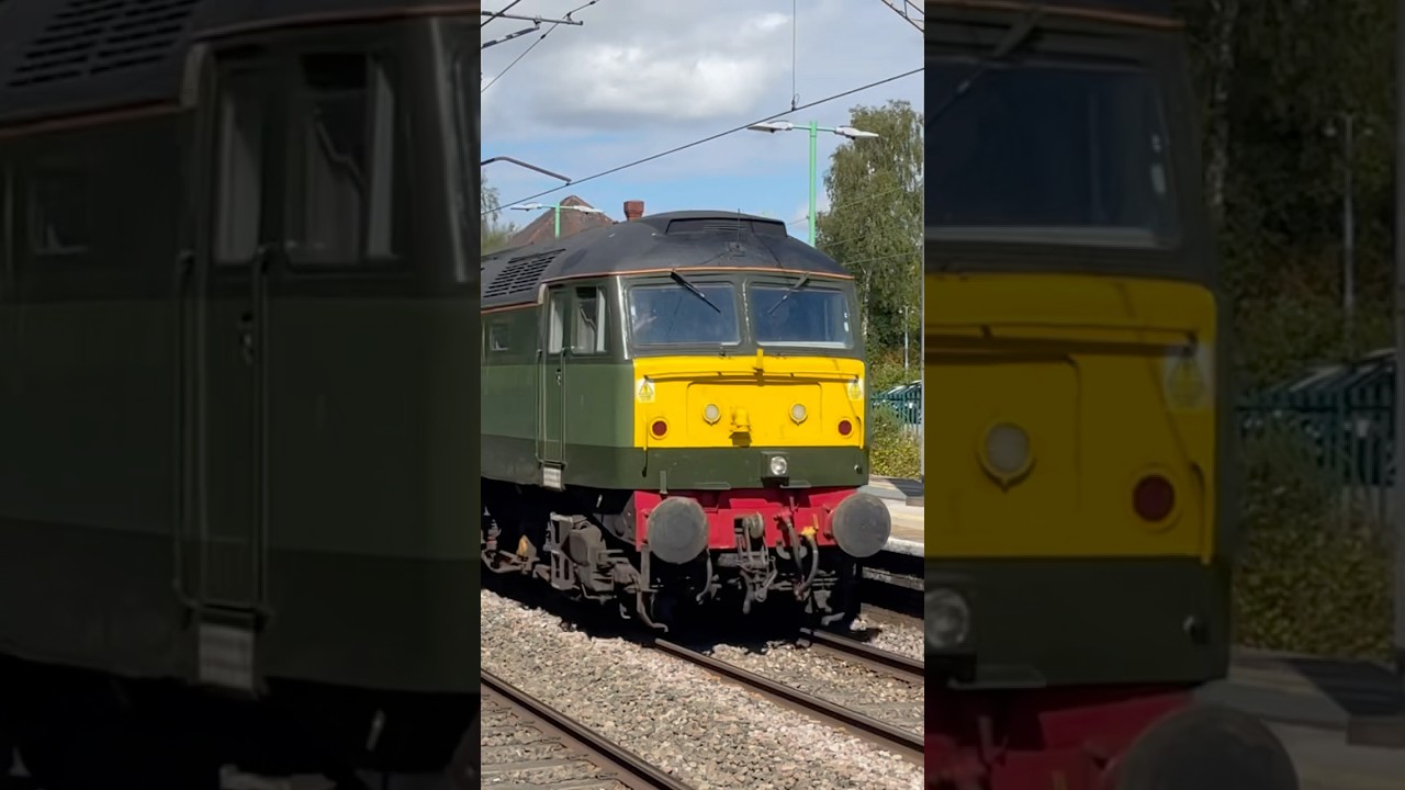 57009+57010+47815+57008 passes Acton Bridge with a 2 tone!!