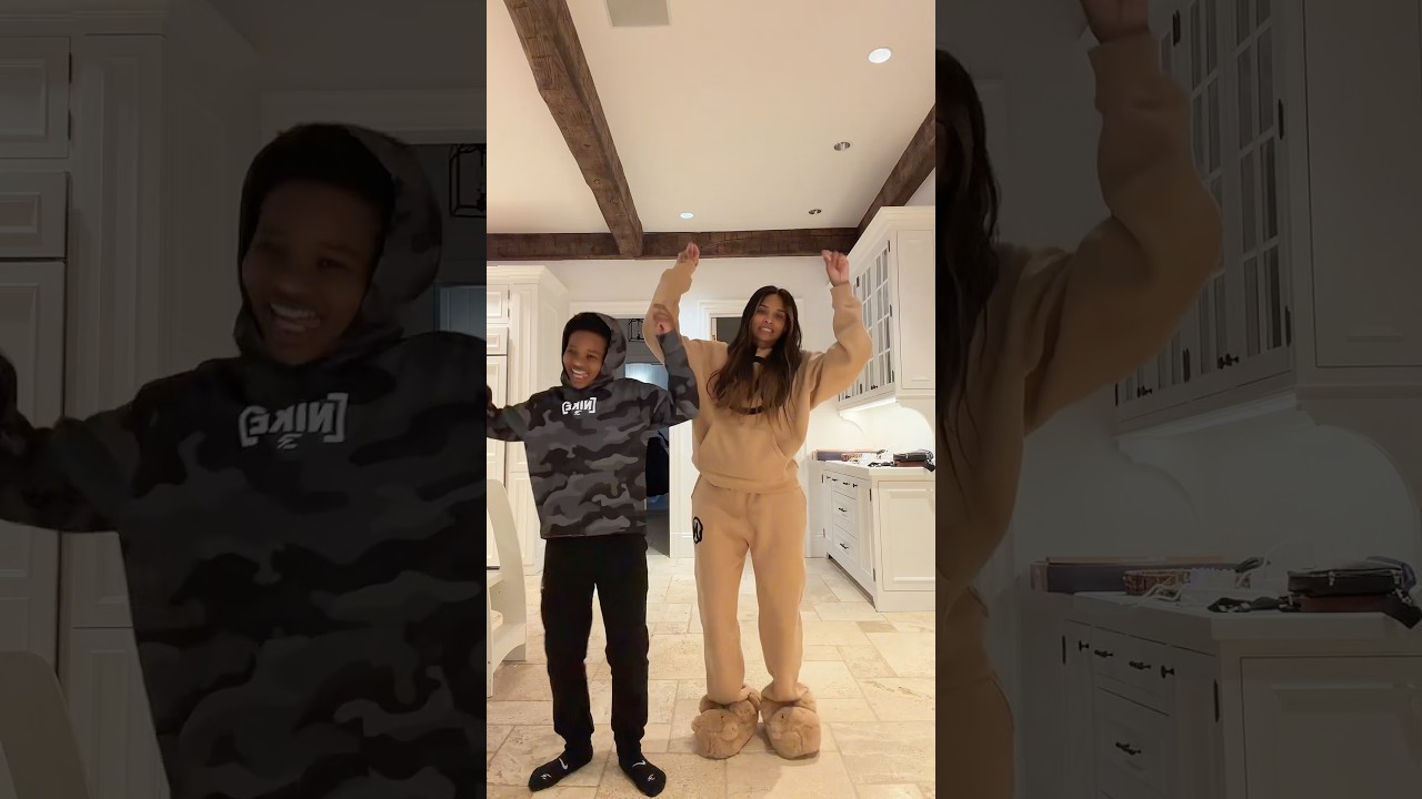 When your kids are always down for fun 🙌🏽💃