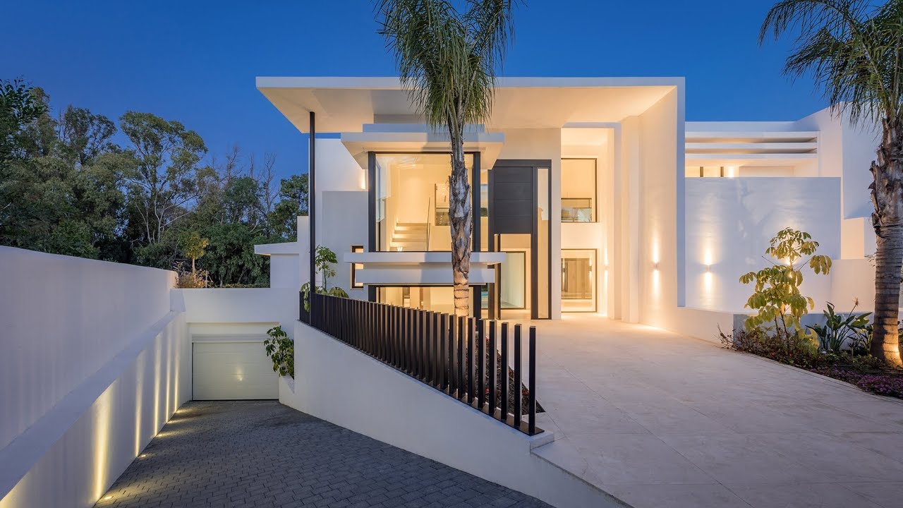 Excellent Modern Villa, Guadalmina Baja, Marbella, Spain | Drumelia