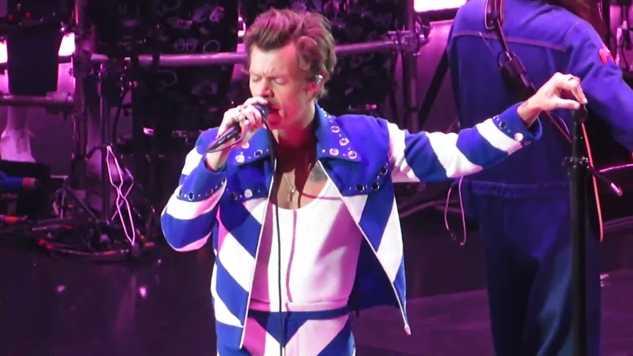 Spectacular Harry Styles Announces 2026 Madison Square Garden Residency: See Dates View Collection Spectacular Harry Styles Announces 2026 Madison Square Garden Residency: See Dates View Collection
