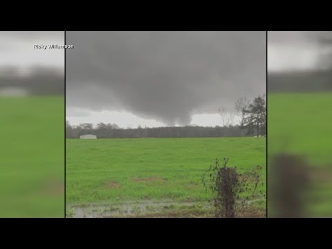 Several people killed in tornadoes in the deep south - YouTube