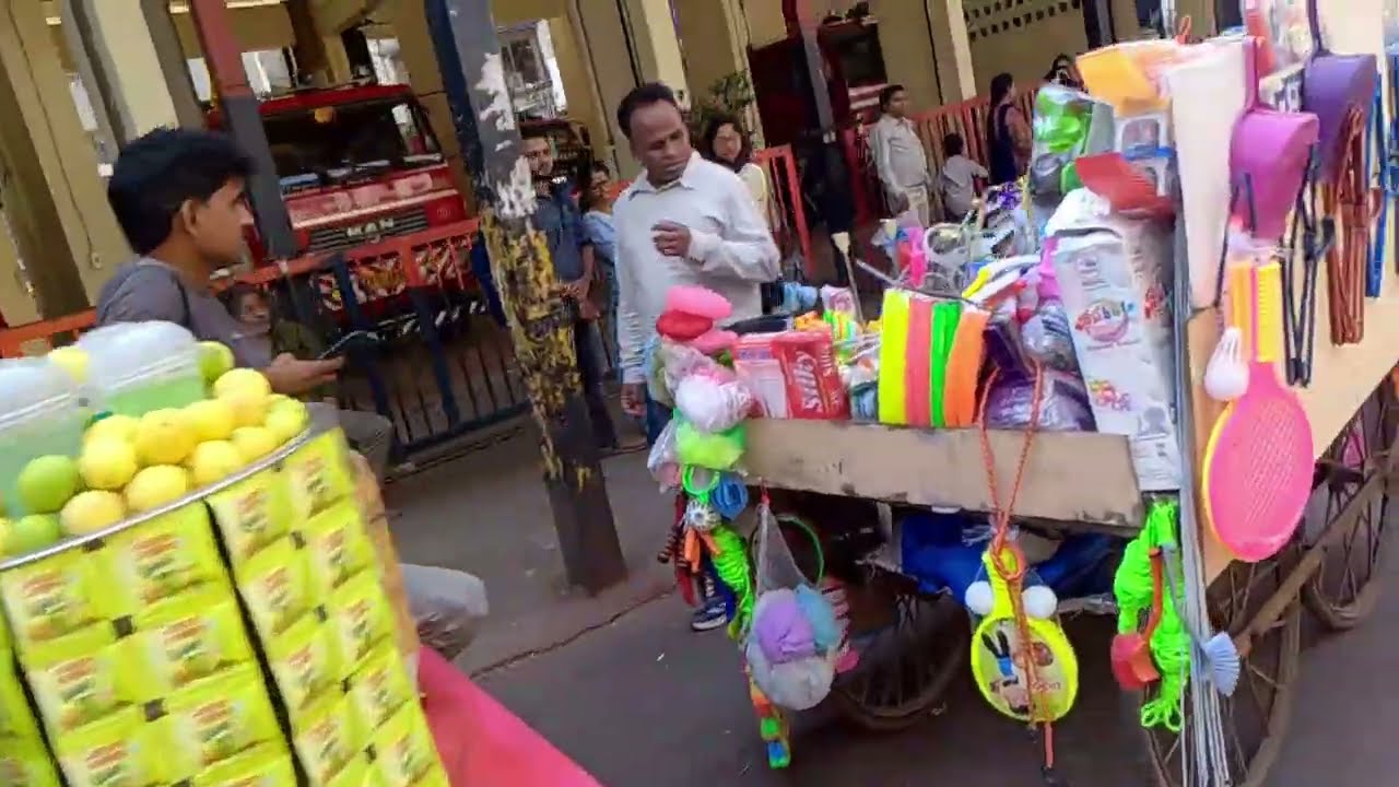 डोंगरी की ब्रिज 🙏🥀familyfunnyvideo #familycomedy #familydrama #saasbahuladai #trendingshorts #virals