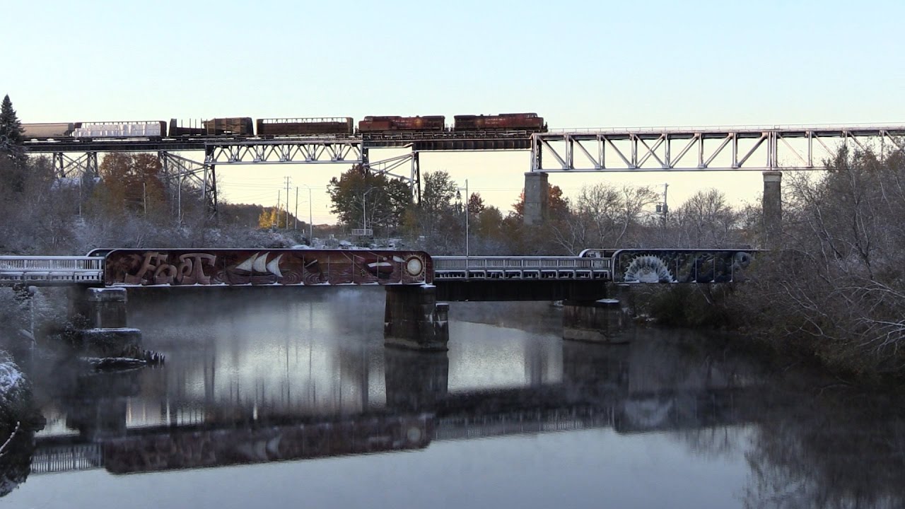 BIG BRIDGE! CP 9775 at Parry Sound, Ontario YouTube