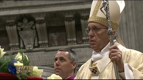 La Guadalupana en la Basílica de San Pedro. Hermosa versión con el Papa Francisco