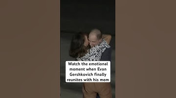 Evan Gershkovich lifts his mom in a huge bear hug after he returns to U.S. soil from Russia #shorts