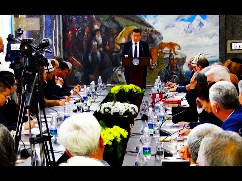 Президент Жээнбеков посетил