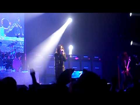 ozzy osbourne let me hear you scream live ozzy osbourne let me hear you scream live