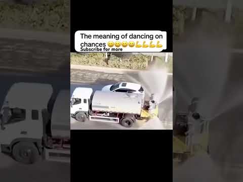 How to get your car washed on the road #viralvideo