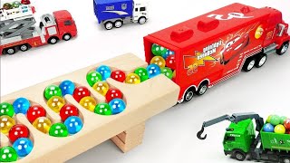 Marble Run Race ☆ HABA Slope & Retro Makita Truck, Excavator, Garbage Truck, Dump Truck, Ambulances screenshot 2