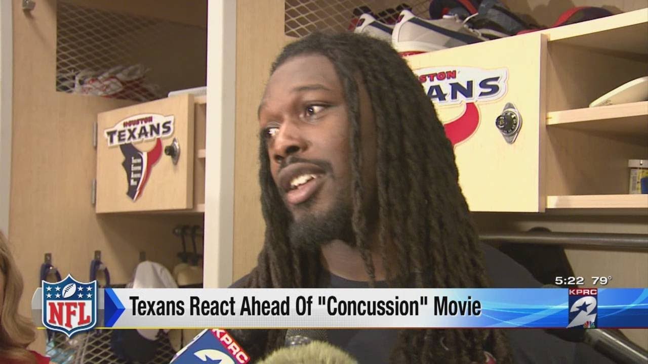 Texans react ahead of movie Concussion
