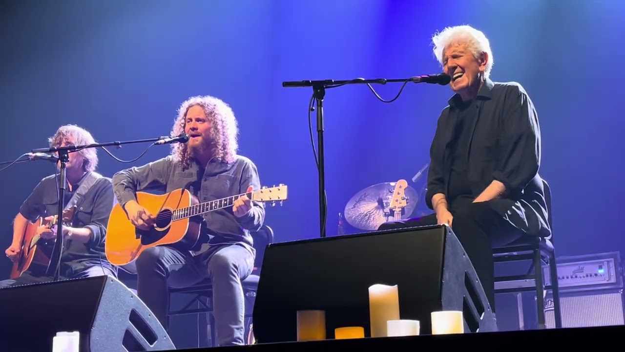 Graham Nash - Amsterdam - FIND THE COST OF FREEDOM (Stephen Stills)- Theater Carre - 21 october 2025