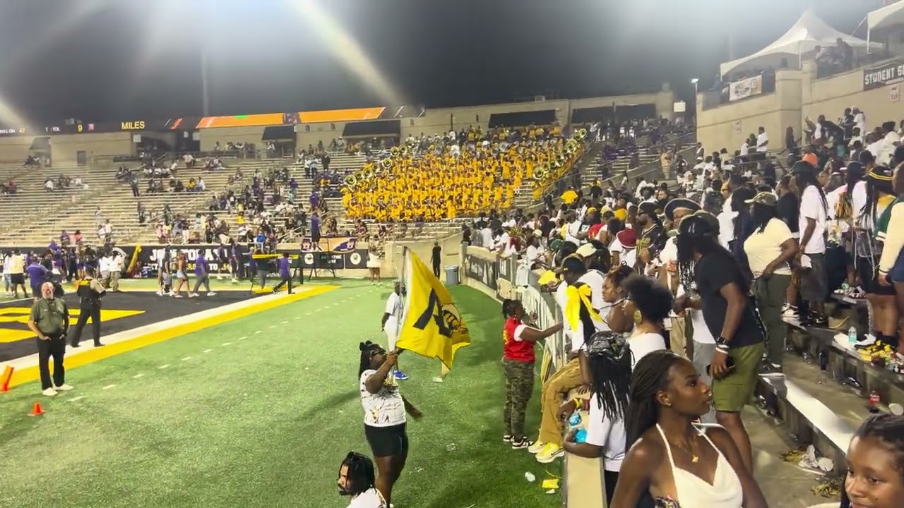 Praise Battle ( ASU vs Miles College)