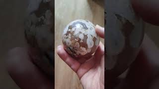 Kirschblüten Achat Kugel heute im Angebot - Schmuck und Edelsteine kaufen in Interlaken Schweiz