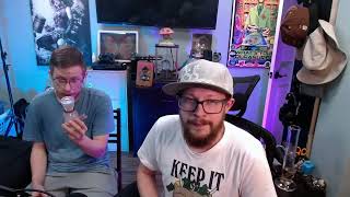 Not twin Brothers 🤣 Smoke Check out Cannabox Subscription Service