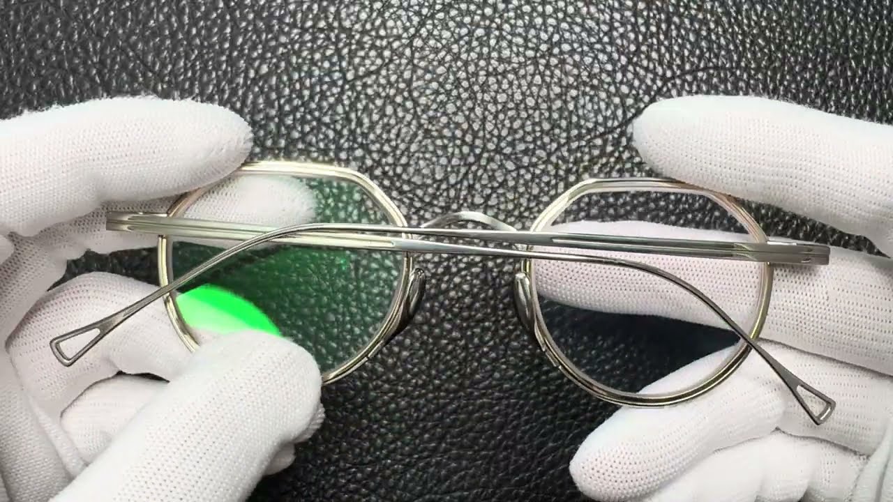 かめくん ニュースキン カメマンネン Kame ManNen KMN 1231 TS/LG TITANIUM - YouTube