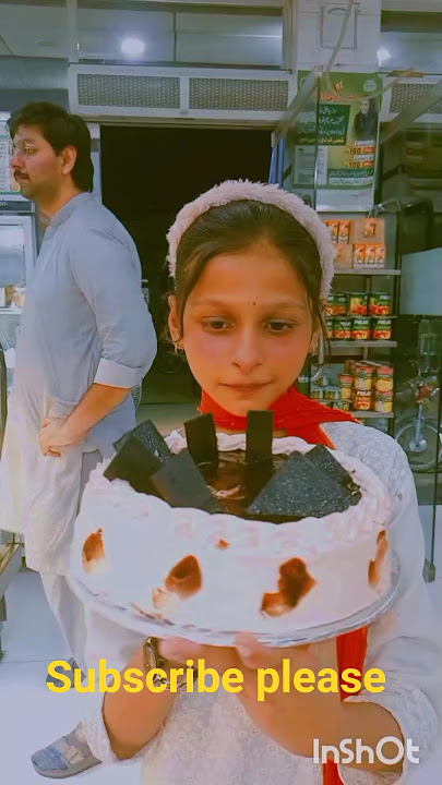 'Is Chocolate Cake Ne Sabko Deewana Kar Diya!' 😍🍰#viral#viralshorts #masalaykazaiqa