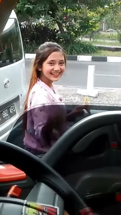 VIRALL penjual kopi CANTIK