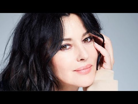 13 Sexy Photos of Monica Bellucci