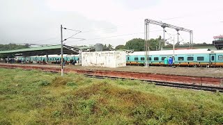 Sri Ganganagar Humsafar Exp 22498 ( TPJ-SGNR ) with ALCO+ dead WDP4D arrives Bangarpet