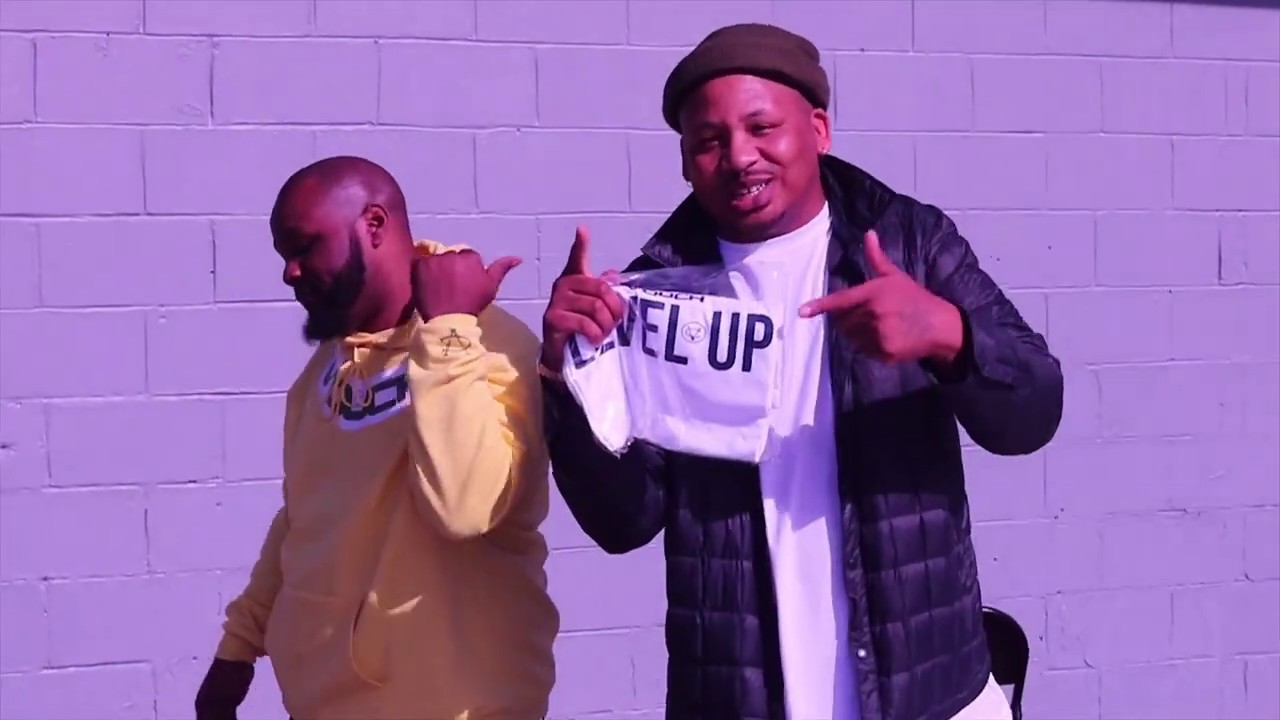 Obejrzyj Lt. Jay - Hustling Backwards (Feat. TaJee) Shot By : King Alkera w YouTube Obejrzyj Lt. Jay - Hustling Backwards (Feat. TaJee) Shot By : King Alkera w YouTube