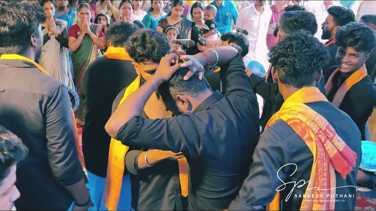 മുരുക സ്വാമിയുടെ വരവ് | pazhanimala murukan | varnamayoora kavadi chinth | sarath sapthaswara | vel