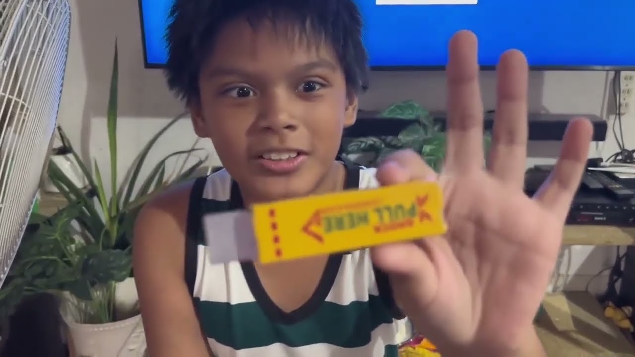 Electric Shock Chewing Gum Prank!