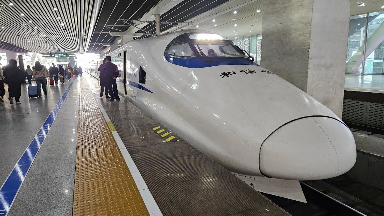 China Railway High Speed (CRH) Action Around Guangzhou and Zhuhai 