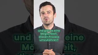 Die Wahrheit über graue Haare: Was steckt dahinter und wie können wir den Prozess verlangsamen?