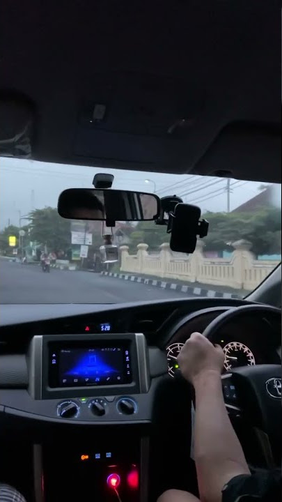 Toyota Kijang Innova Reborn Diesel POV Ride [Story IG/Status WA] #shorts