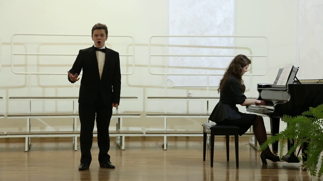 Максим Грибков, 17 лет Хоровое училище им. М. И. Глинки - YouTube