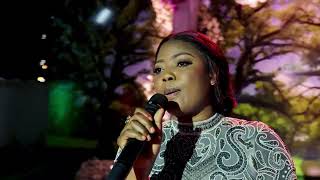 Loulou -Cindy Le Coeur Live Perfomance April 2026