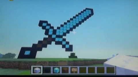 Minecraft Xbox 360 edition: how to make a pixel art Diamond sword