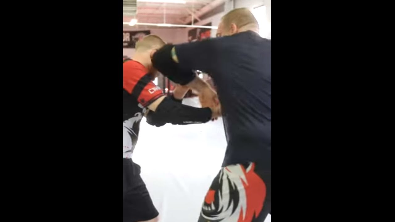 How To Use Elbow Strikes in Close Range Combat 