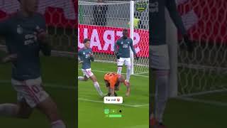 Was ein Tor 😂 #shortvideo #football #goviral #fußball #youtubeshort #goals
