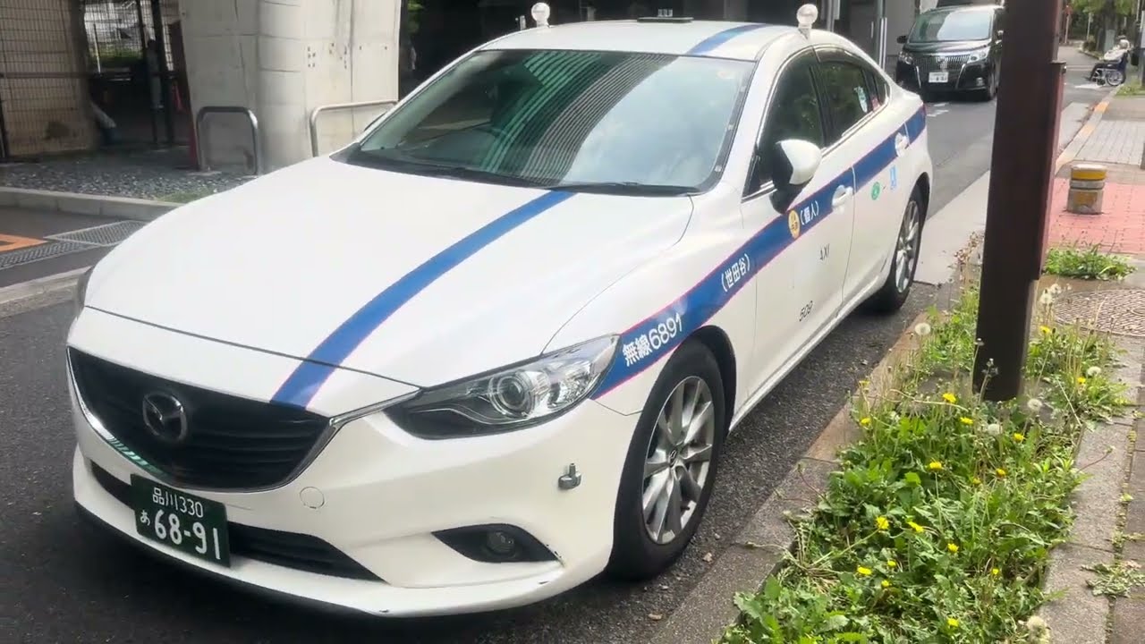 H25 アテンザディーゼル　でんでん　まだ15万キロ。エンジンはディーラーチョイスの中古で交換済み。メーター付き、車検もそのまま8年11月まで継続して可能。事業用自賠責アリ　矢崎26P