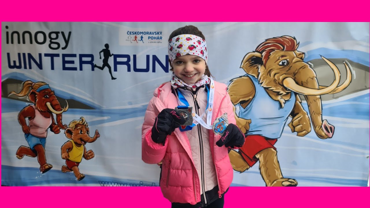 PRVNÍ ZIMNÍ BĚŽECKÝ ZÁVOD - Natálka běžela ve sněhu 4,3km