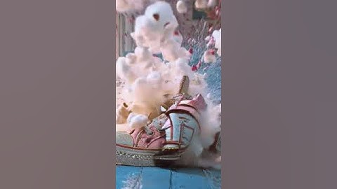 Uh-oh, looks like someone lost their Converse 🫣🫠 #explosion #ai #tennis #converse #shorts