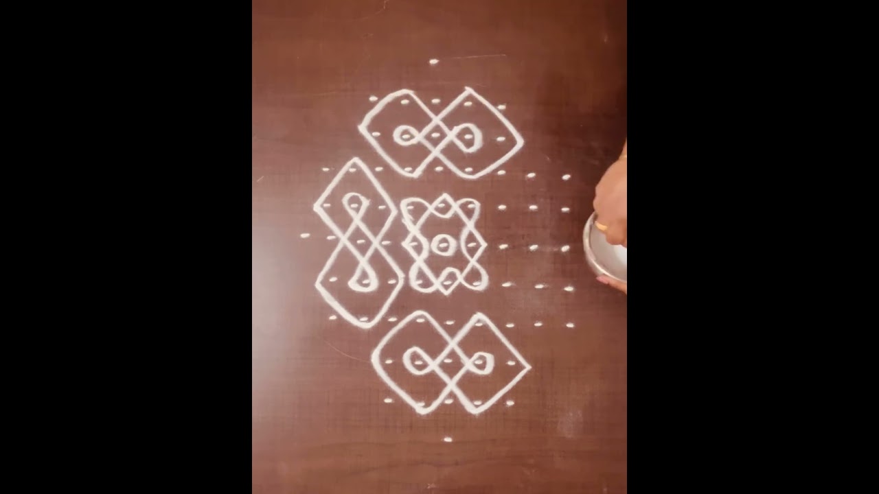 11*5*1 Rangoli design #rangoli #viral #viralvideo 