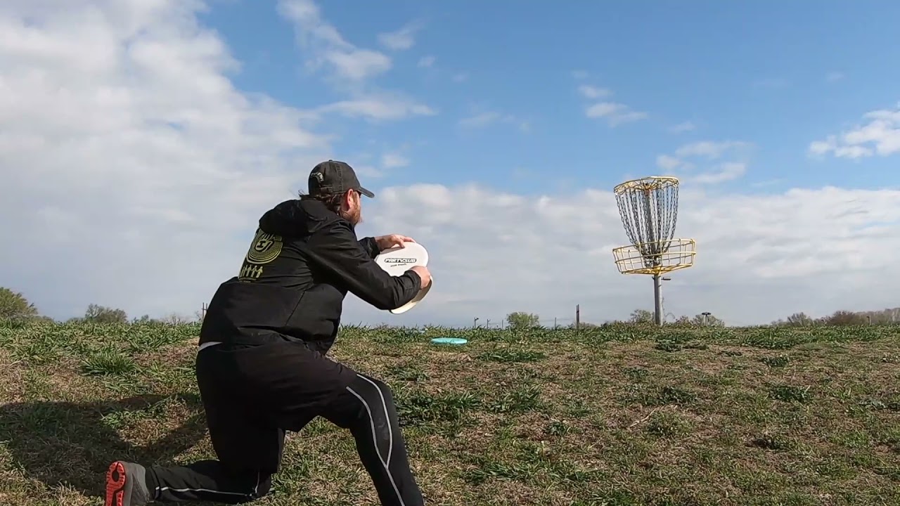 DISC GOLF WIND PUTT YouTube