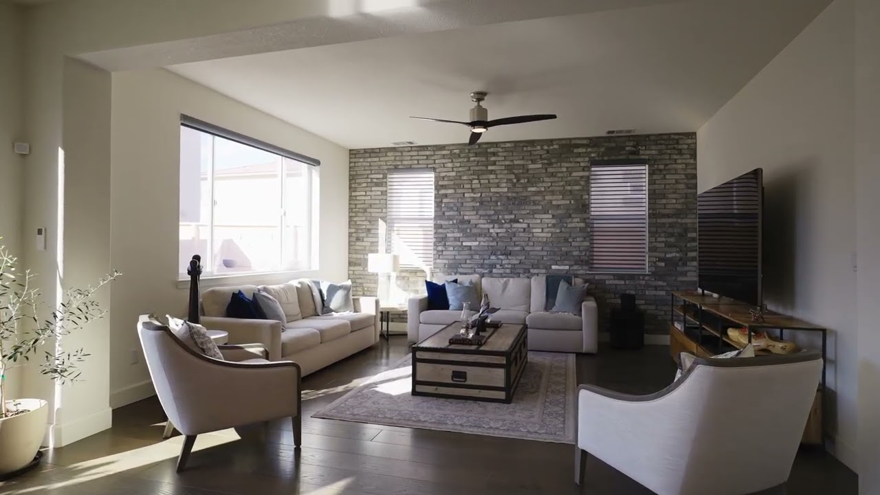 🔥 Прекрасный дом в районе Damonte Ranch с видом на гору Роуз | 4 спальни