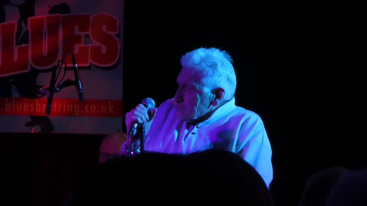 Don't Want To Love You  - Chris Farlowe - Blues Bar Tring 18/12/2025