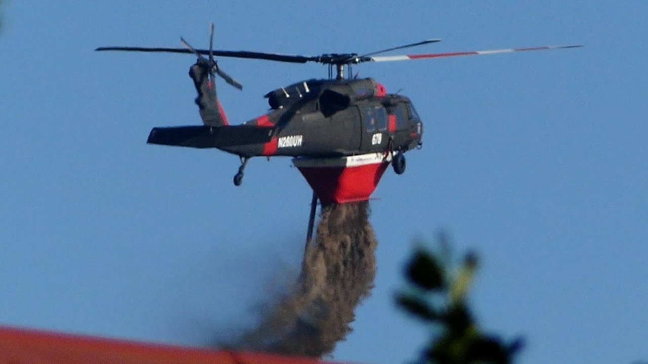 Helicopters Waterbombing Bushfire in Forrestdale WA - 1 Jan 2023