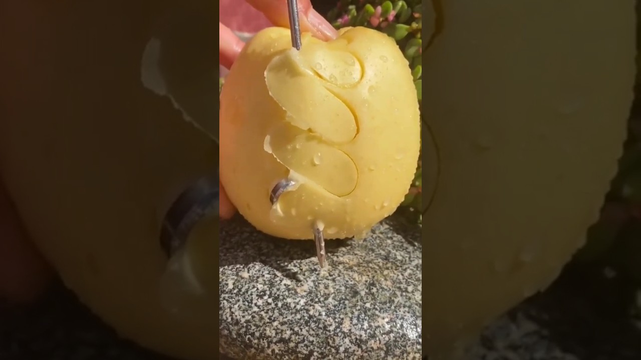 Amazing Ninja technique fruit cutting