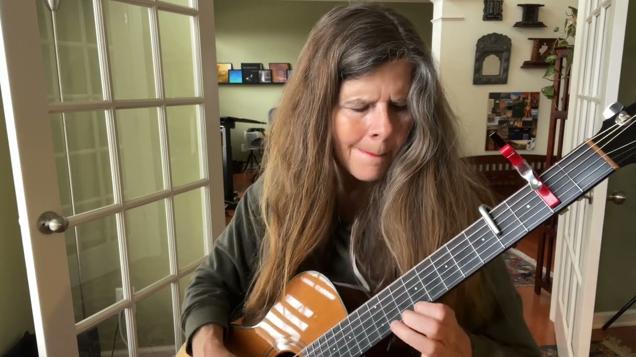 在 YouTube 上觀看「Michelle Qureshi - With Joy & Improvisation (Music Video)」 在 YouTube 上觀看「Michelle Qureshi - With Joy & Improvisation (Music Video)」