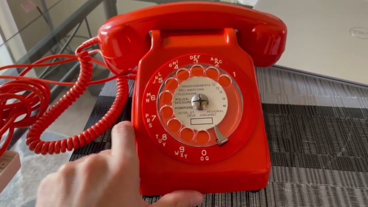 フランスのビンテージ電話機socotel s63 1975 So.co.tel S63 Orange-France - YouTube