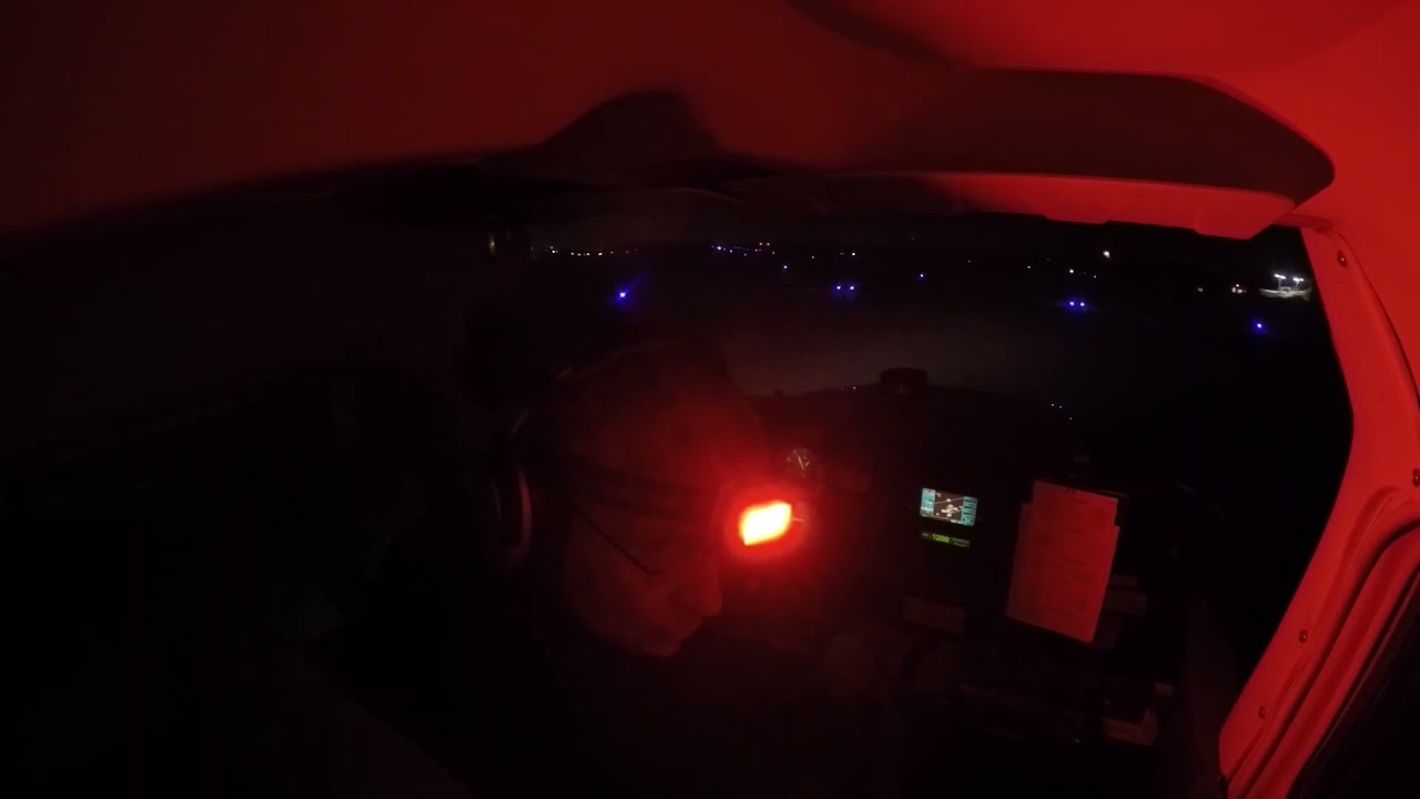 Flying: 2022-02-15: Solo Night Circuits at Brampton Flight Centre