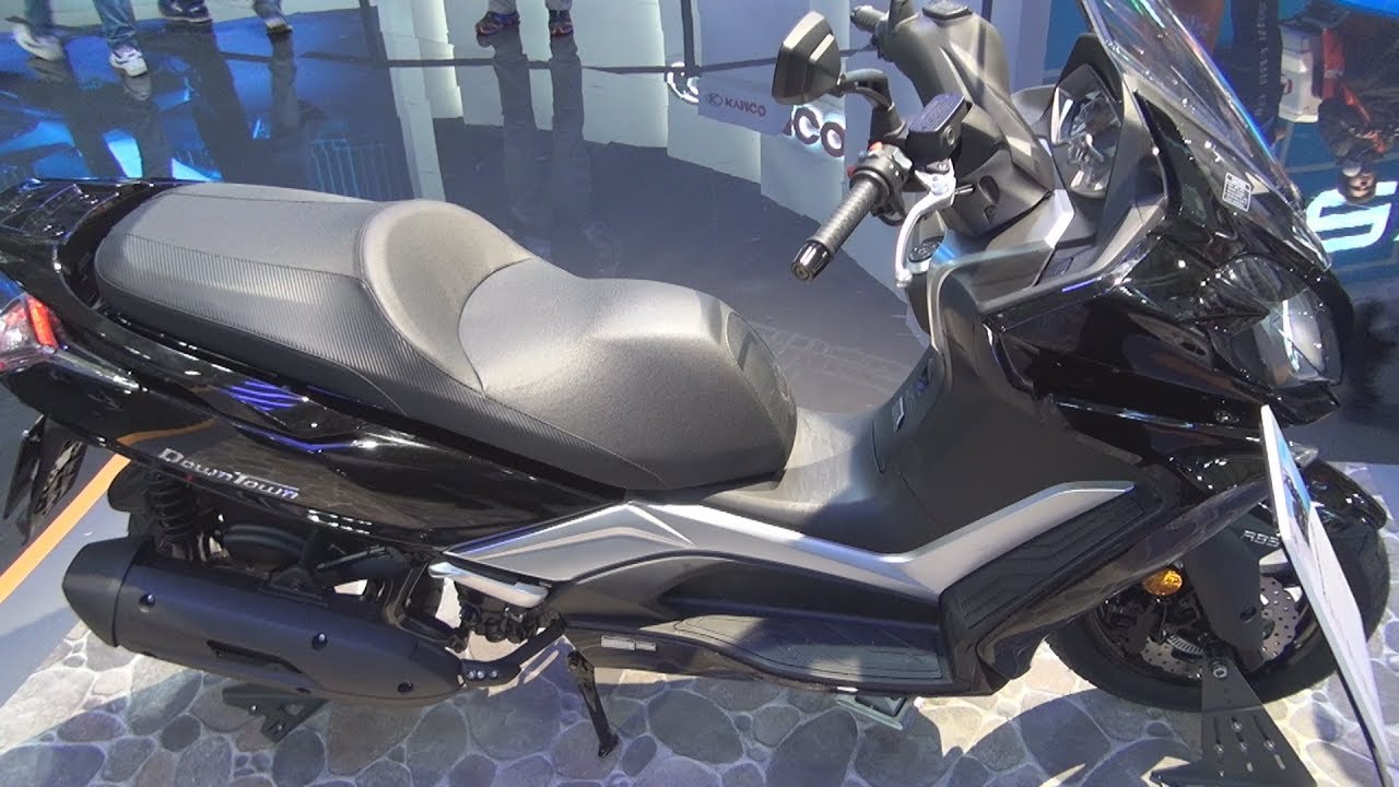 Kymco Downtown 125 (2020) Exterior and Interior - YouTube
