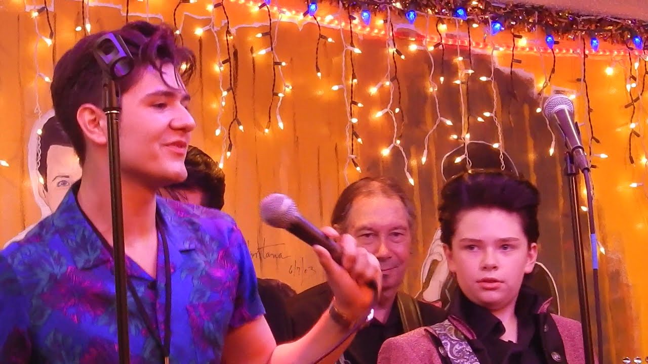 Baby What You Want Me To Do - Moses Snow and Finley Watkins - Tupelo Elvis Festival 2021