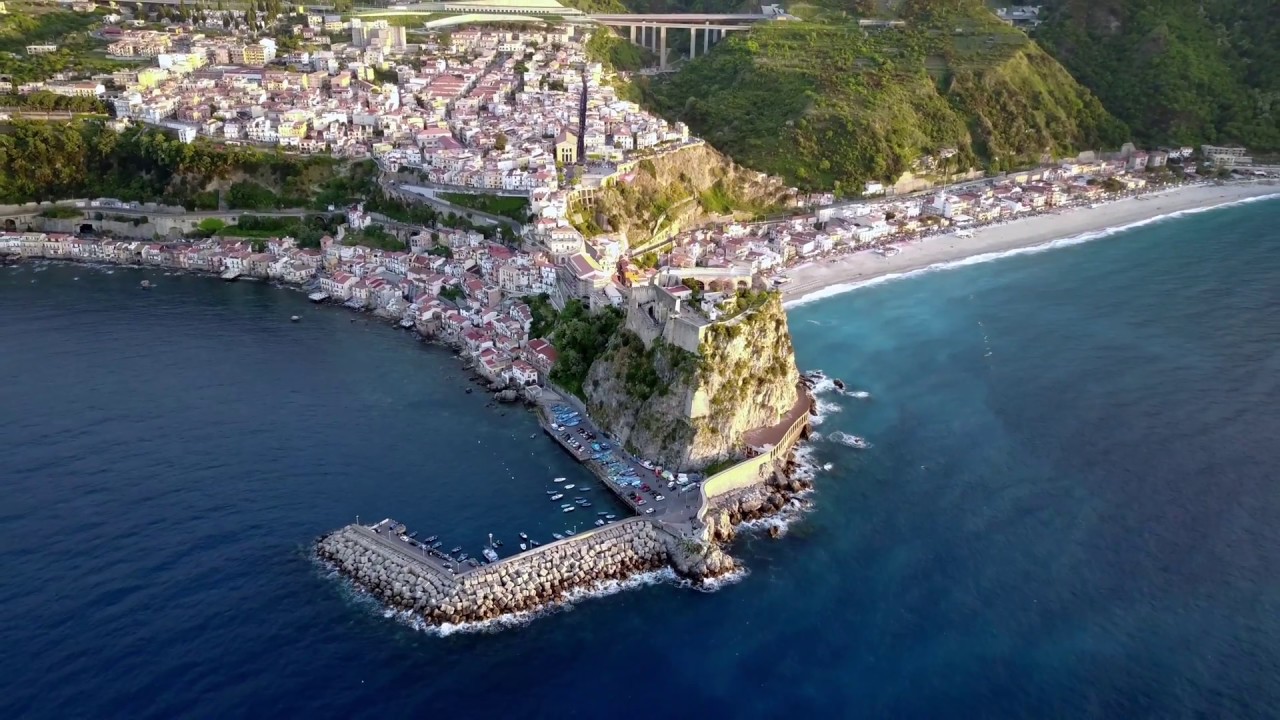 Scilla (RC) Calabria - Italia 🇮🇹 vista drone 🛩 by Antonio Lobello uGesaru